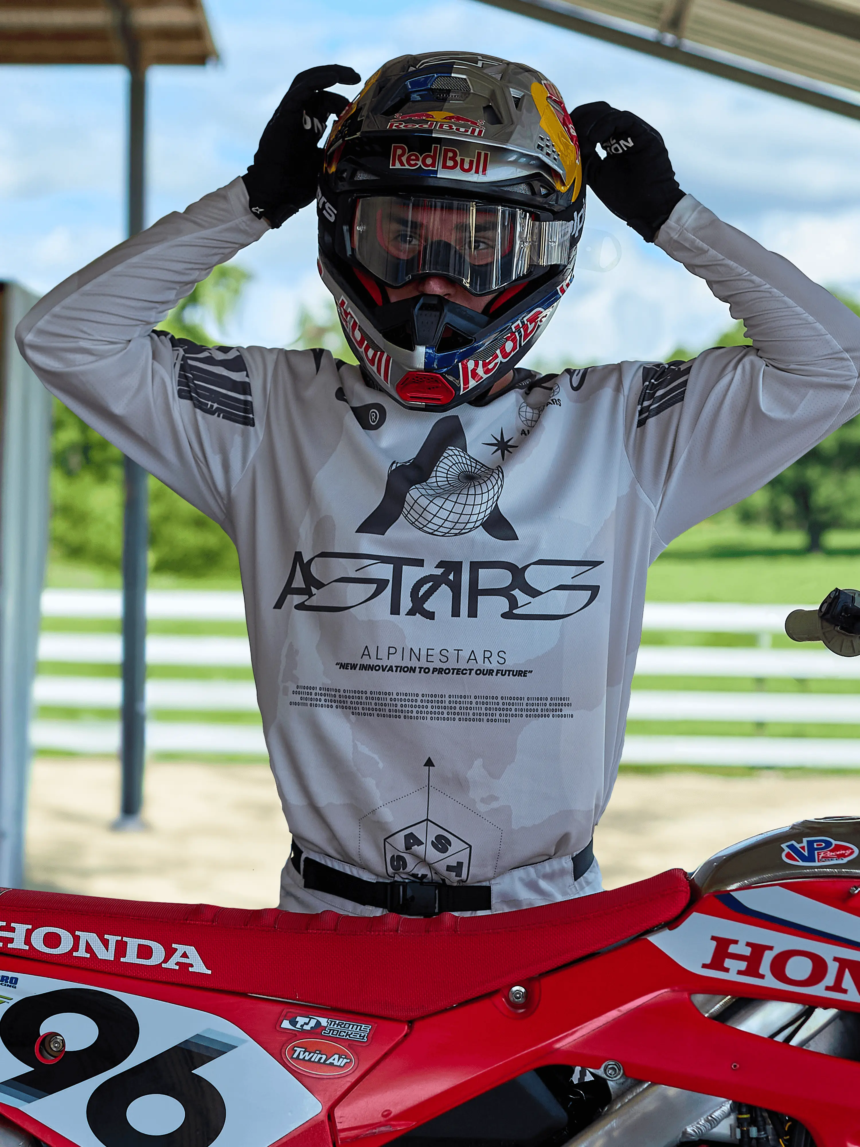 2025 Racer Hollow Pants - image 5