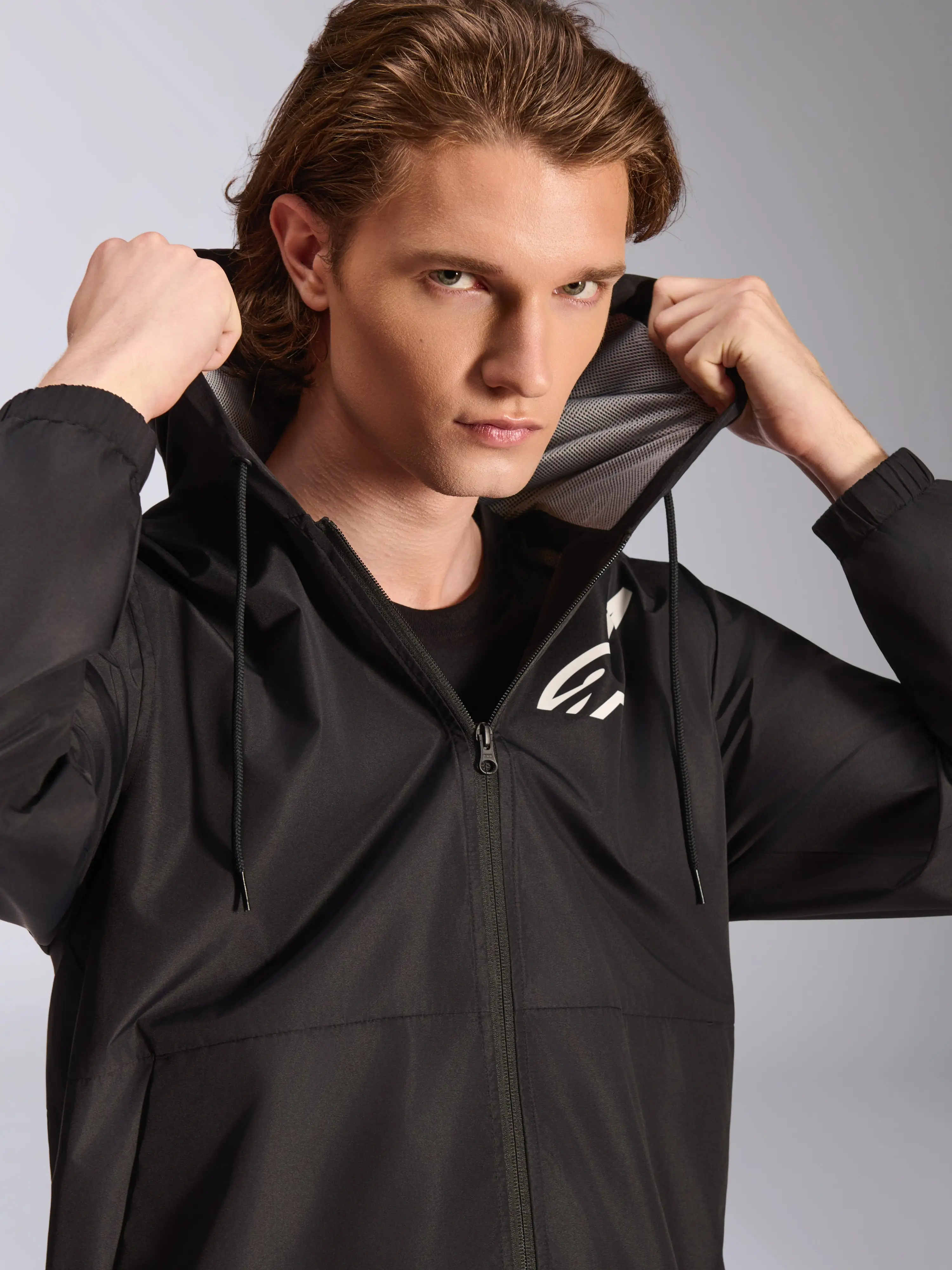 Speeder Chromium Windbreak Jacket - image 5