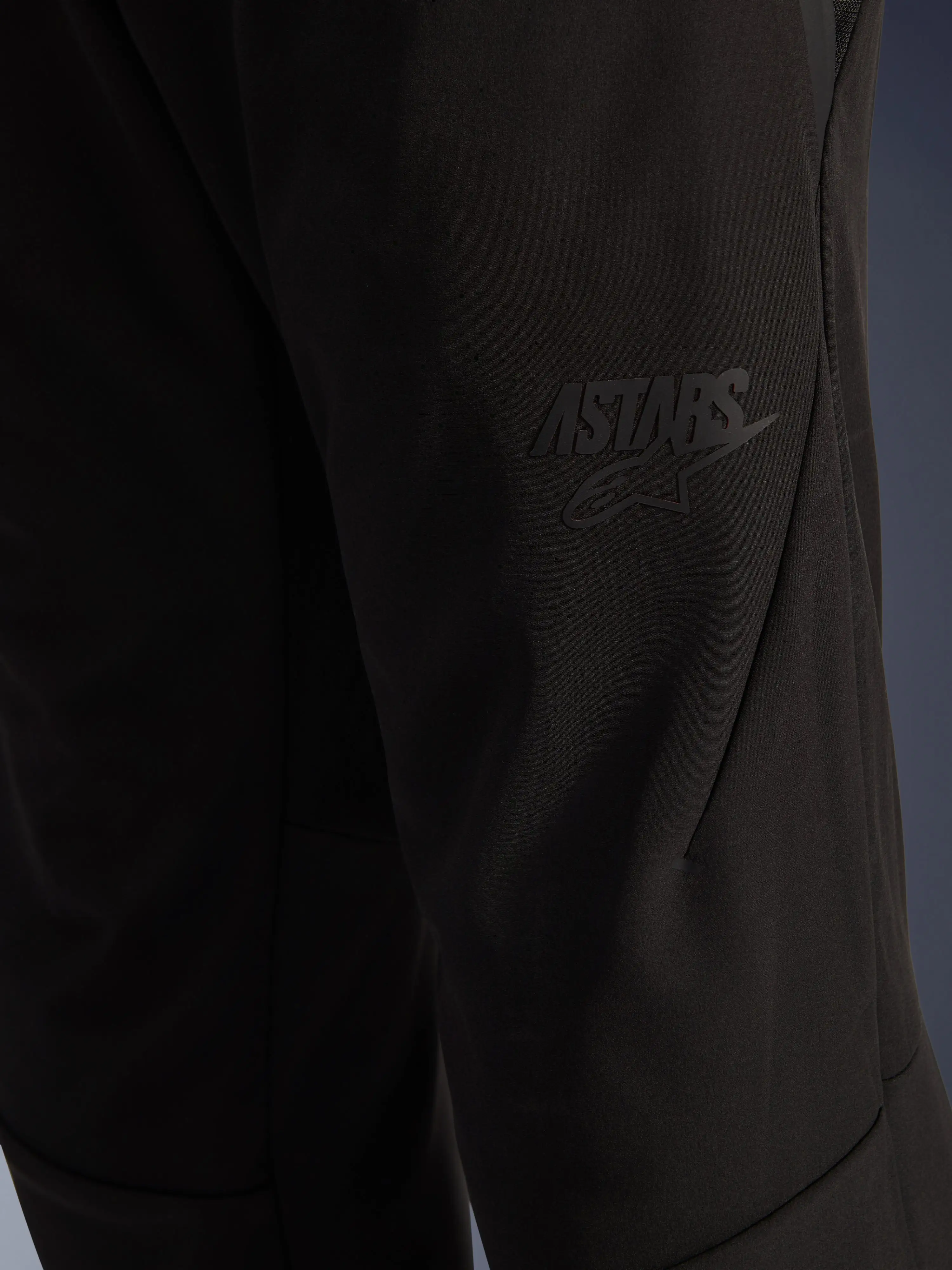 Aeroshell Airflow Pants - image 11