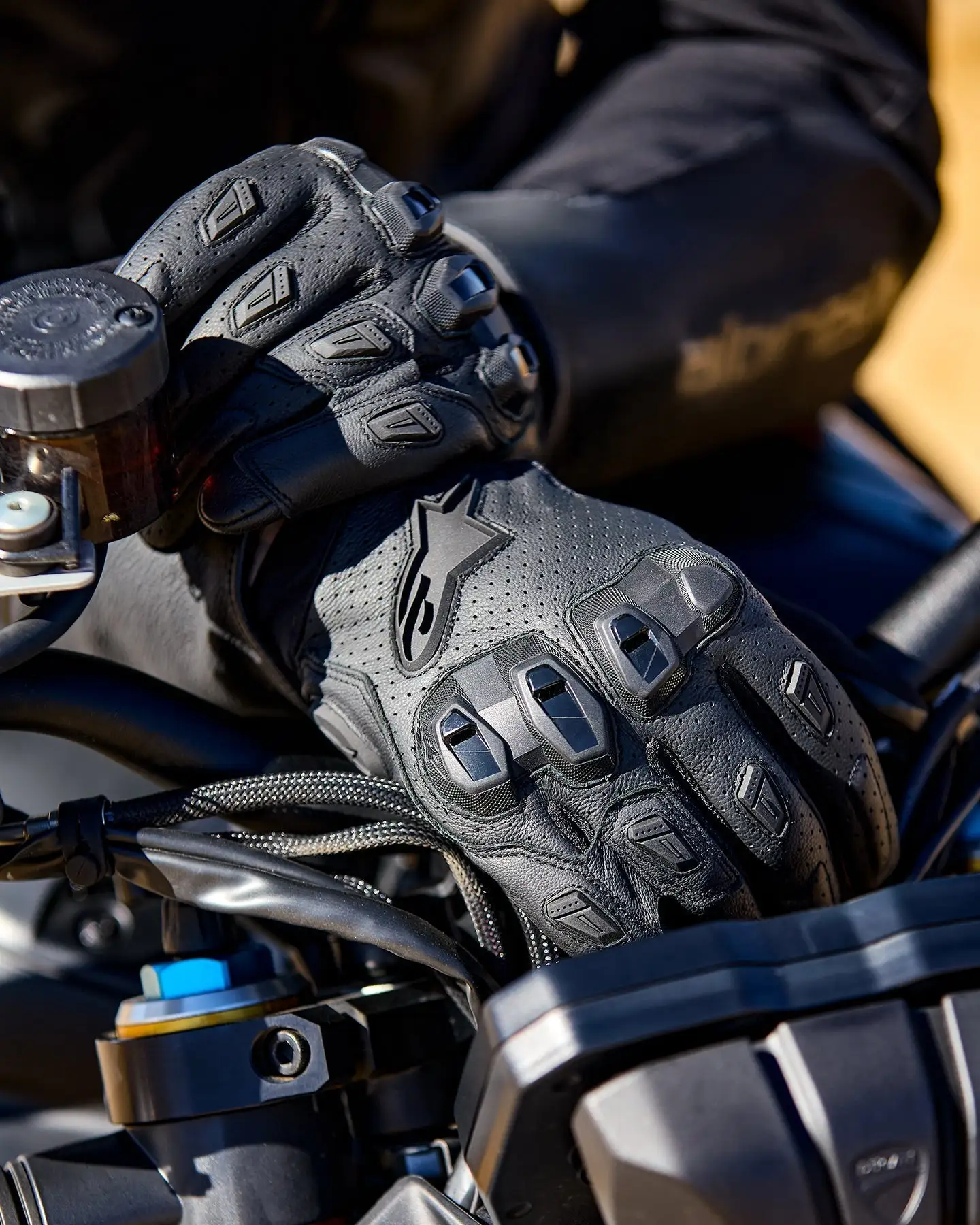 SP X 7 Gloves - image 1