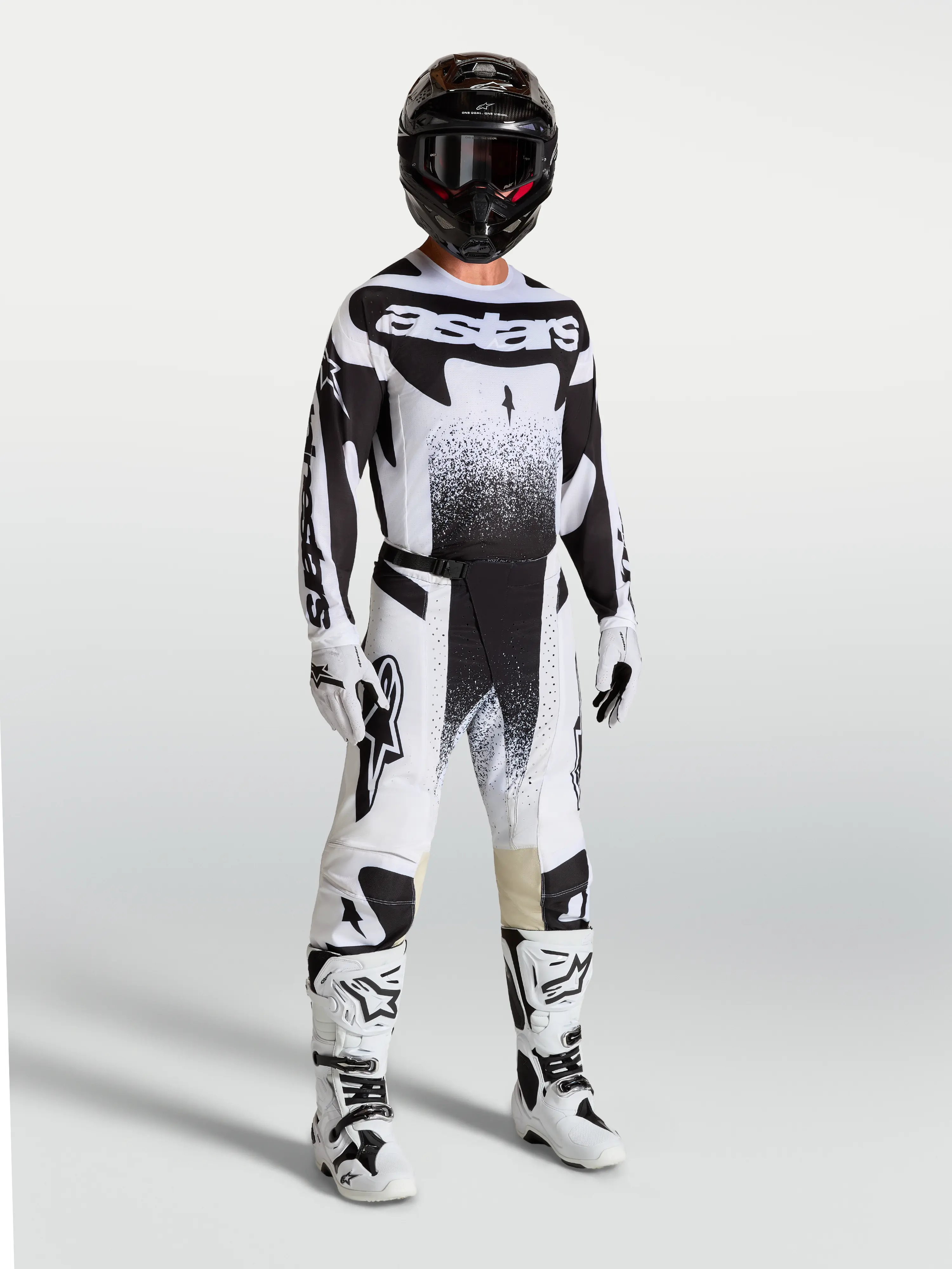2027 Techstar Swan Pants - image 5
