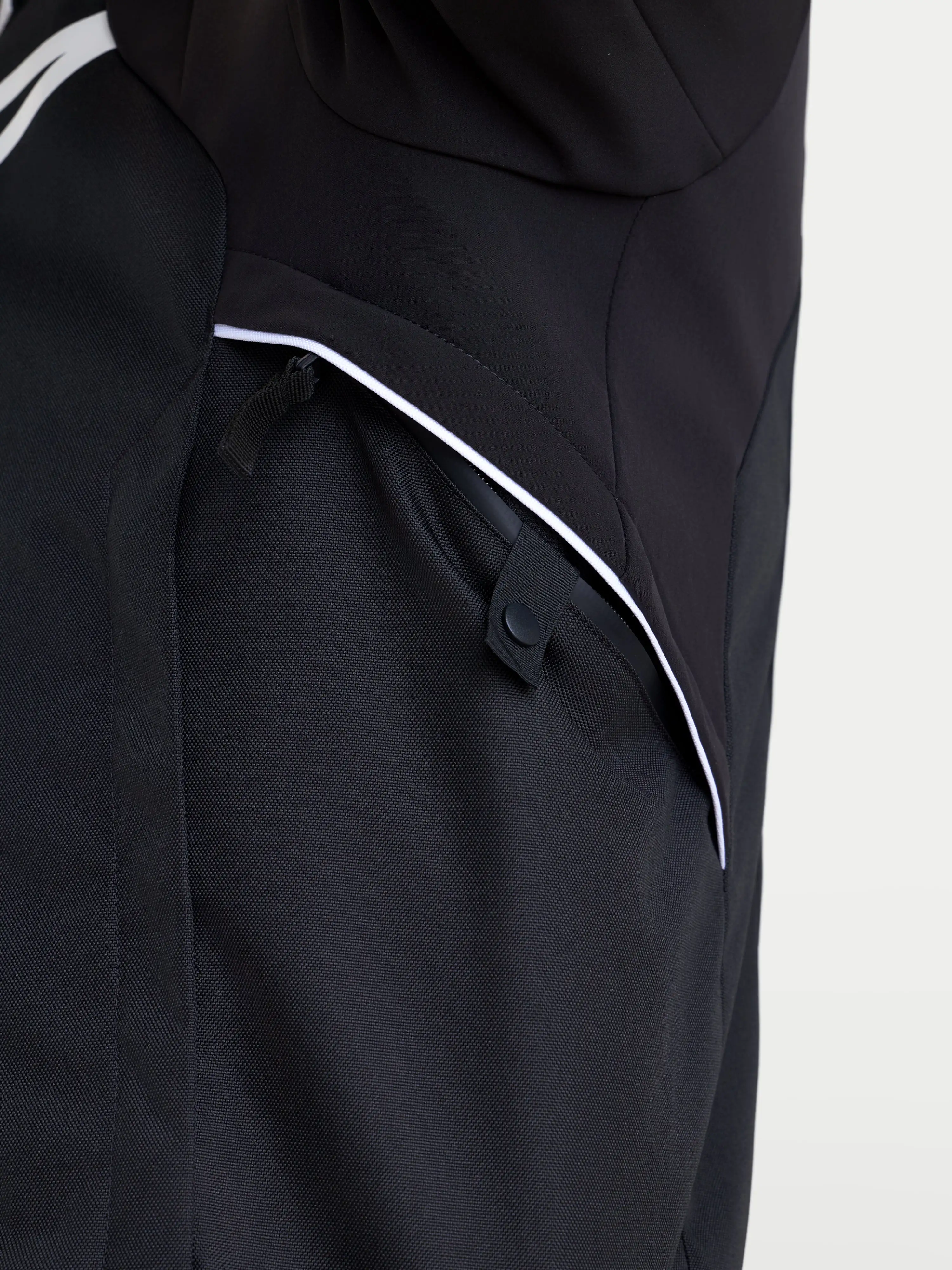 Zaca V2 Waterproof Jacket - image 7