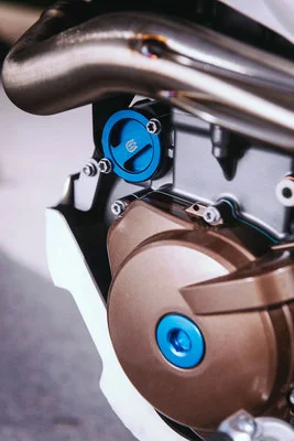 Factory oil filter cover - image 1